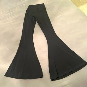 Offline by Aerie flare leggings